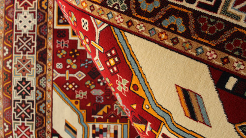 تمیزی فرش شسته شده توسط قالیشویی پاکسان شیراز